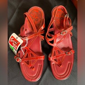 NWT Think! Women’s Red Sandal/ sling-back heel shoes New Size 6-6.5 /37